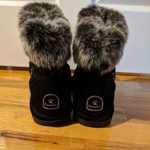 Size 11 bearpaw boots